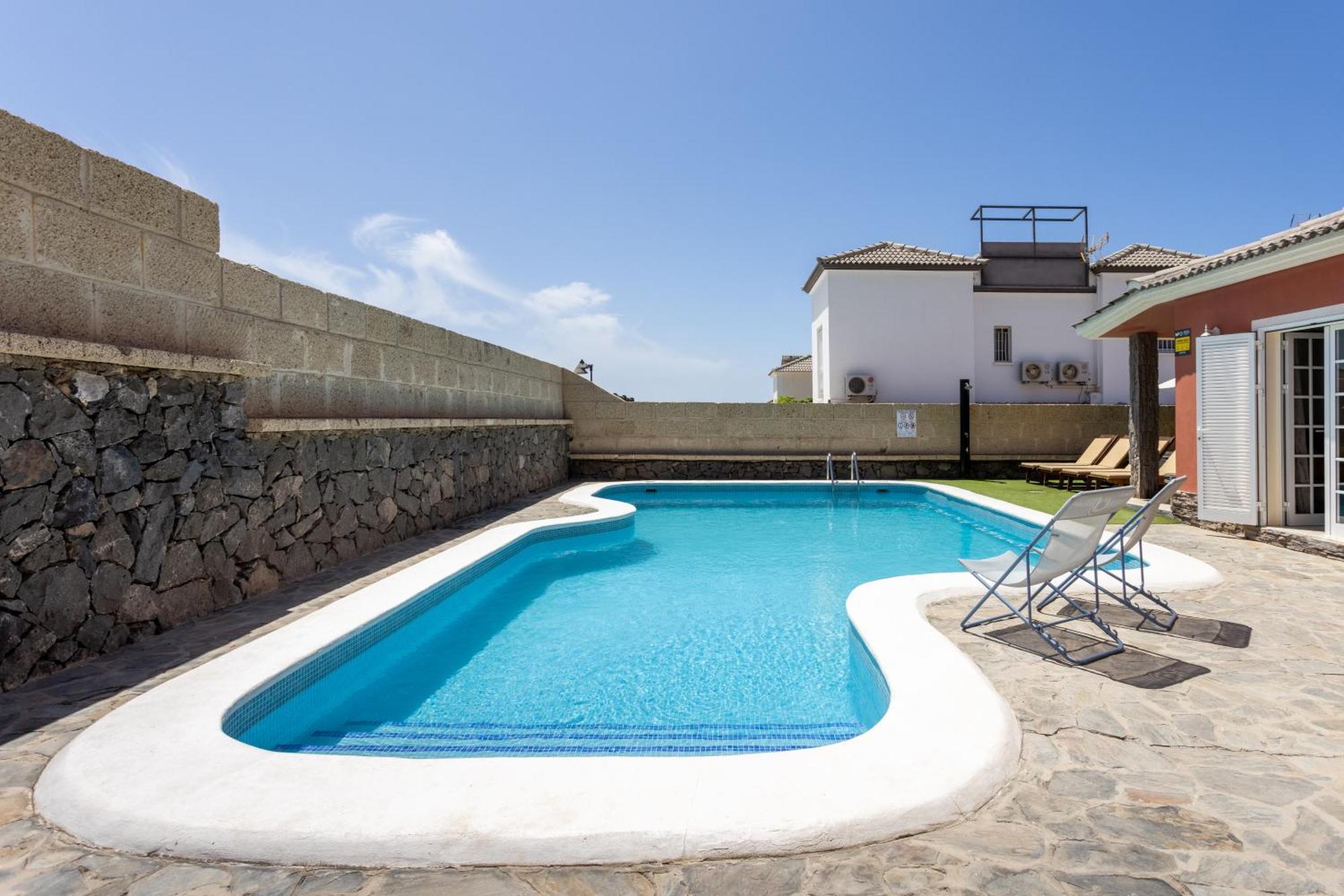 Villa Chloe Costa Adeje Tenerifesummervillas Giant Private Pool 11 Meters Long Costa Adeje (Tenerife) Exterior foto